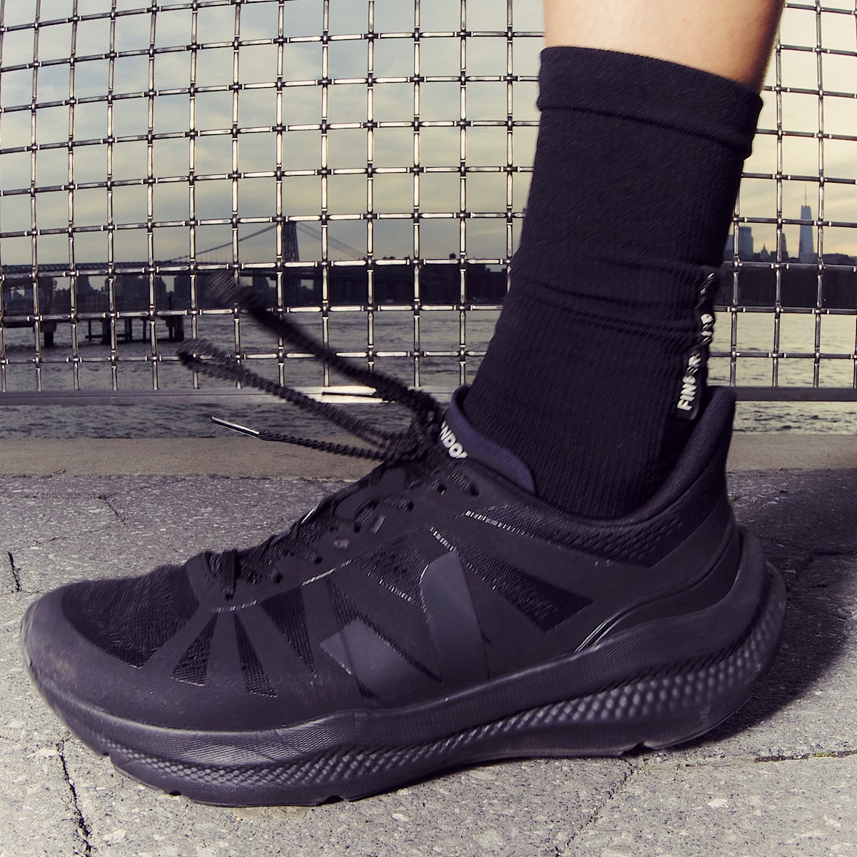 CONDOR 3 ENGINEERED-MESH FULL BLACK - Image 5