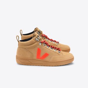 RORAIMA SUEDE DESERT ORANGE FLUO GUM SOLE