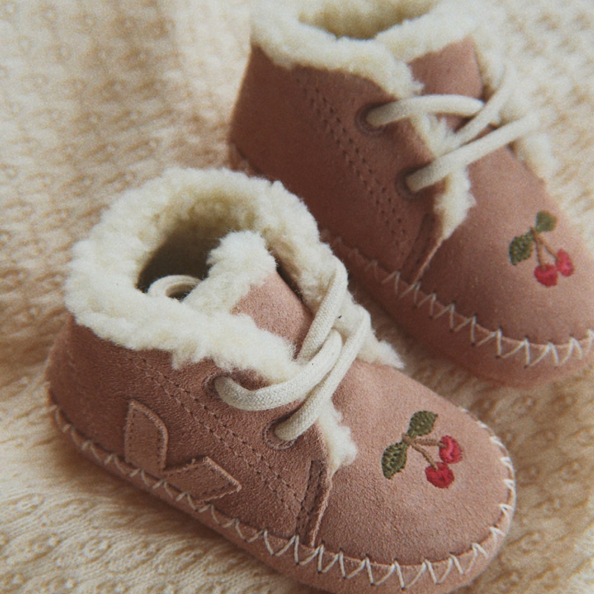 BABY SUEDE VEJA X KONGES SLØJD BLUSH - Image 4