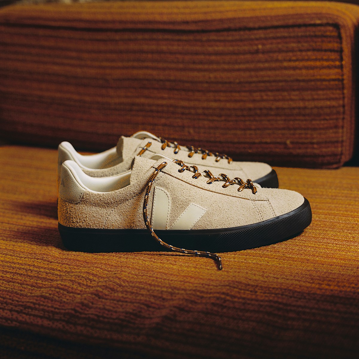 CAMPO TEXTURED SUEDE ALMOND PIERRE - Image 7