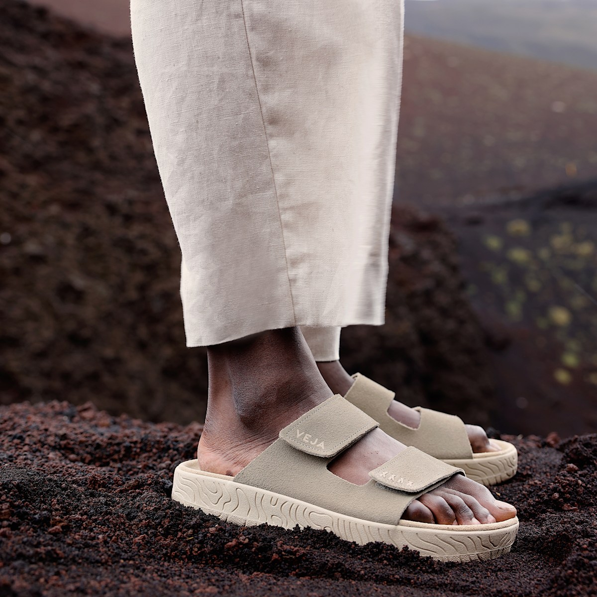 ETNA SUEDE TAUPE ALMOND - Image 7