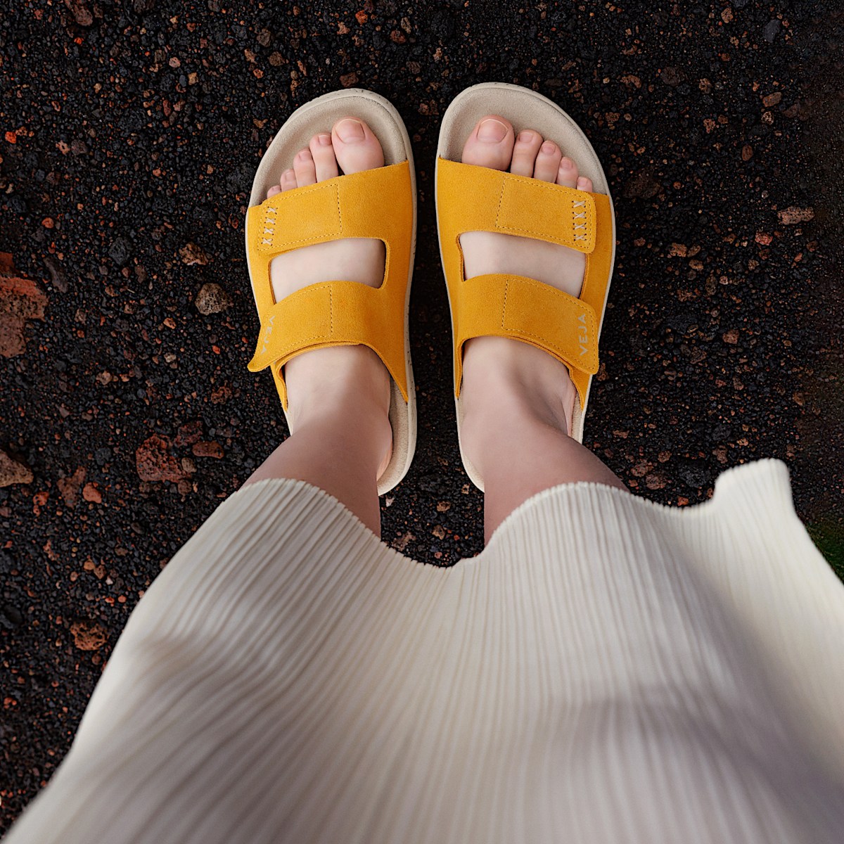 ETNA SUEDE SAFRAN ALMOND - Image 5