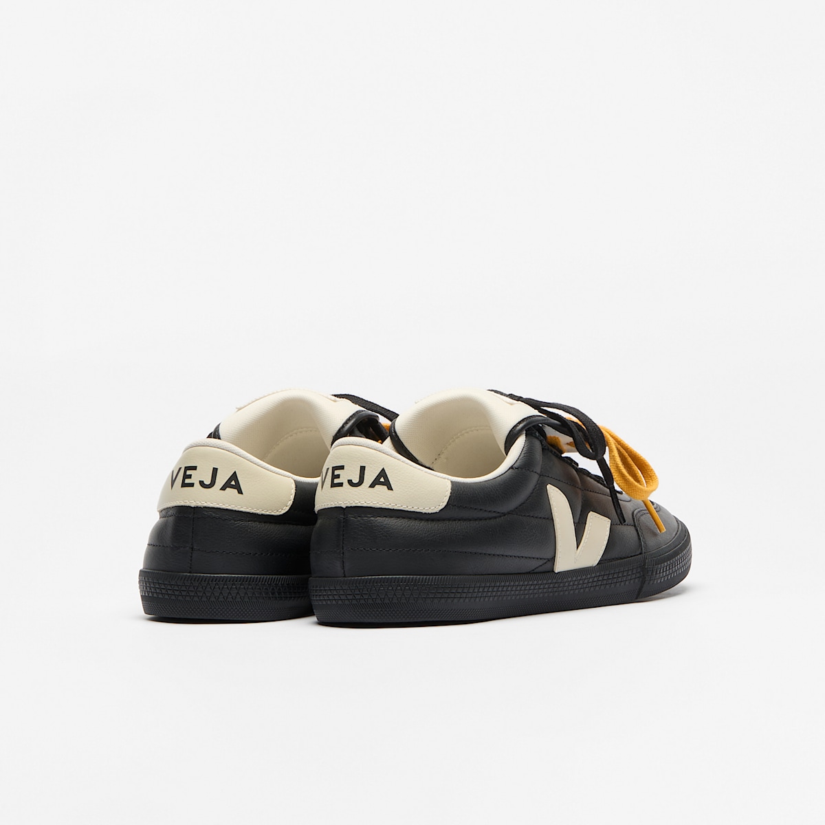 PANENKA LEATHER VEJA X MAGLIANO BLACK - Image 3
