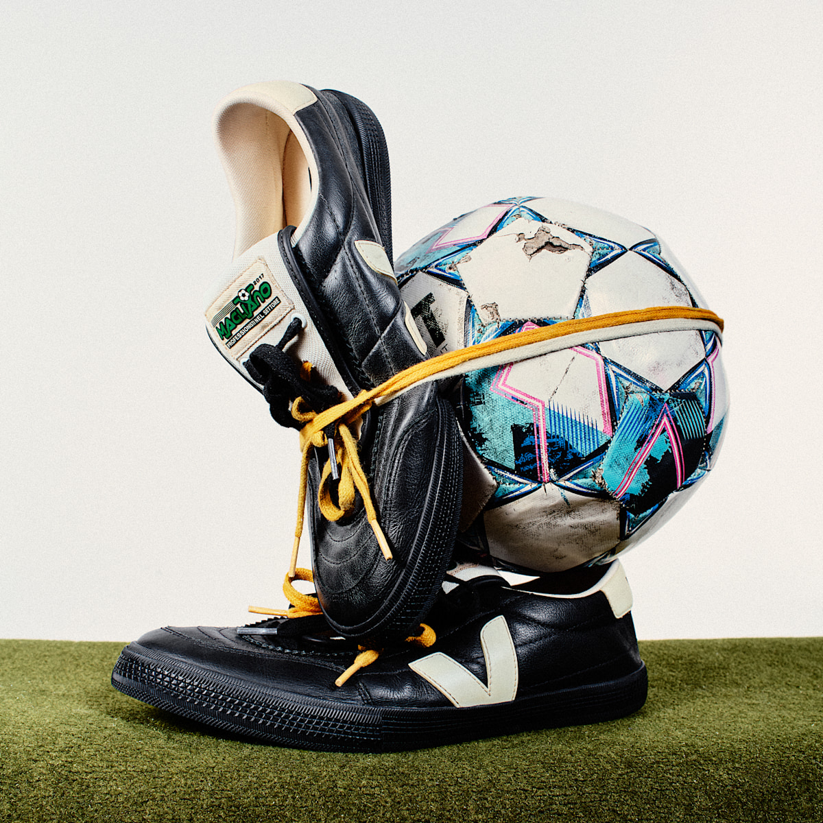PANENKA LEATHER VEJA X MAGLIANO BLACK - Image 6