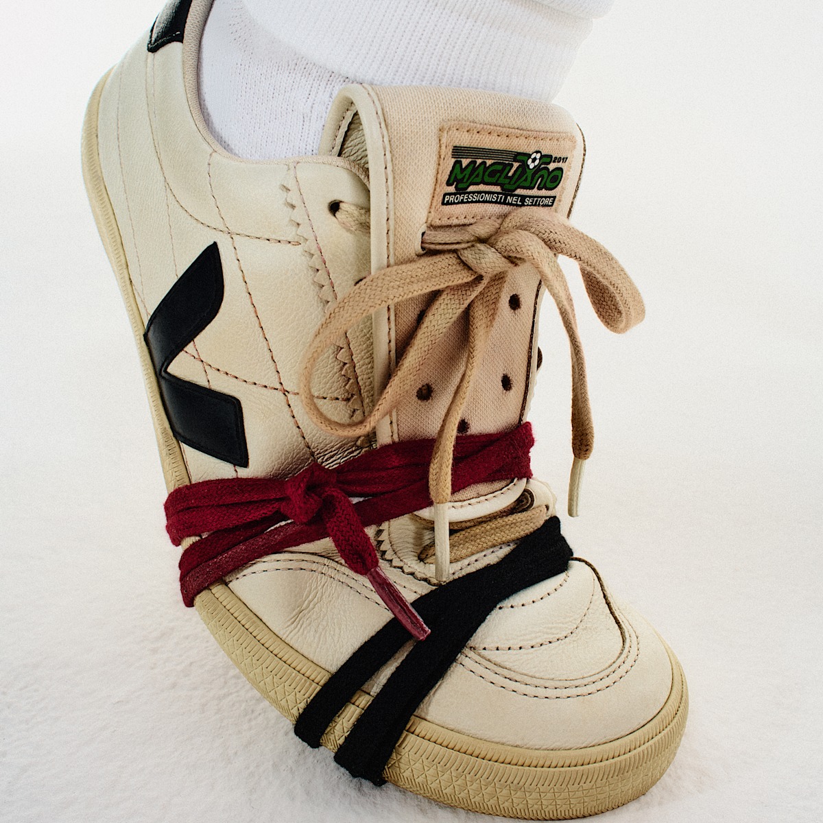 PANENKA LEATHER VEJA X MAGLIANO WHITE - Image 6
