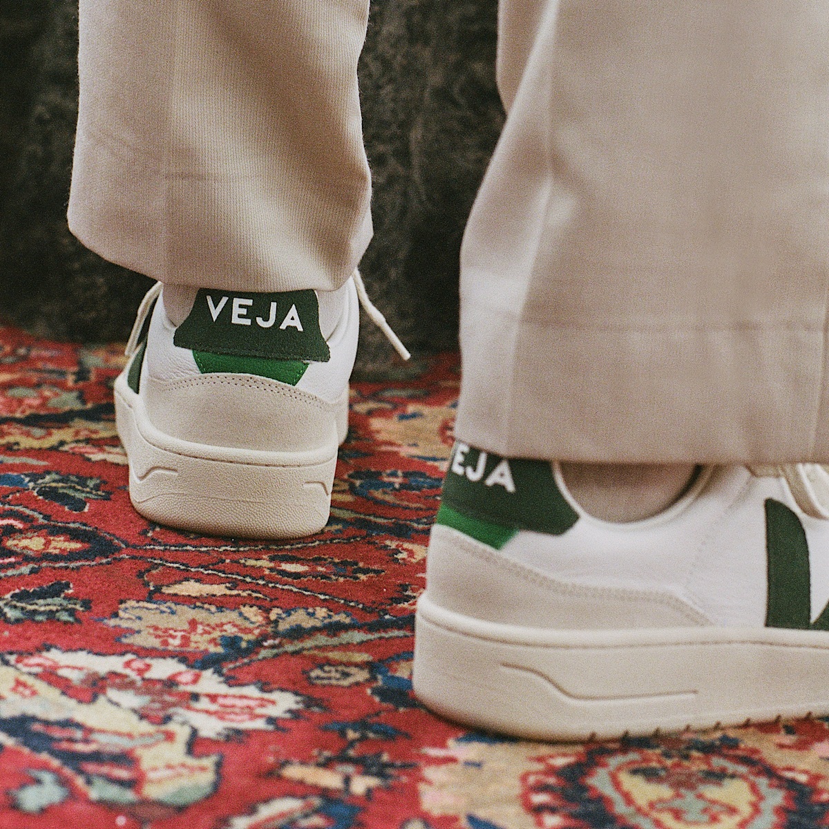 V-90 LEATHER WHITE CYPRUS - Image 6