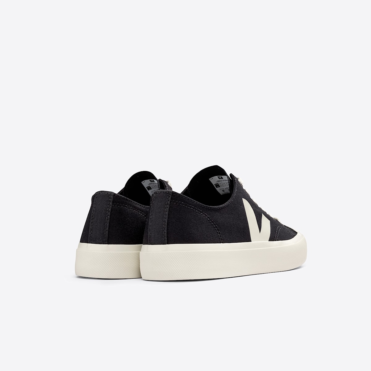 WATA II LOW CANVAS BLACK PIERRE - Image 3