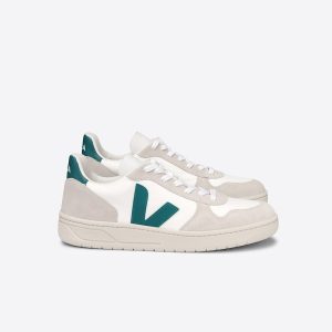 V-10 B-MESH WHITE BRITTANY