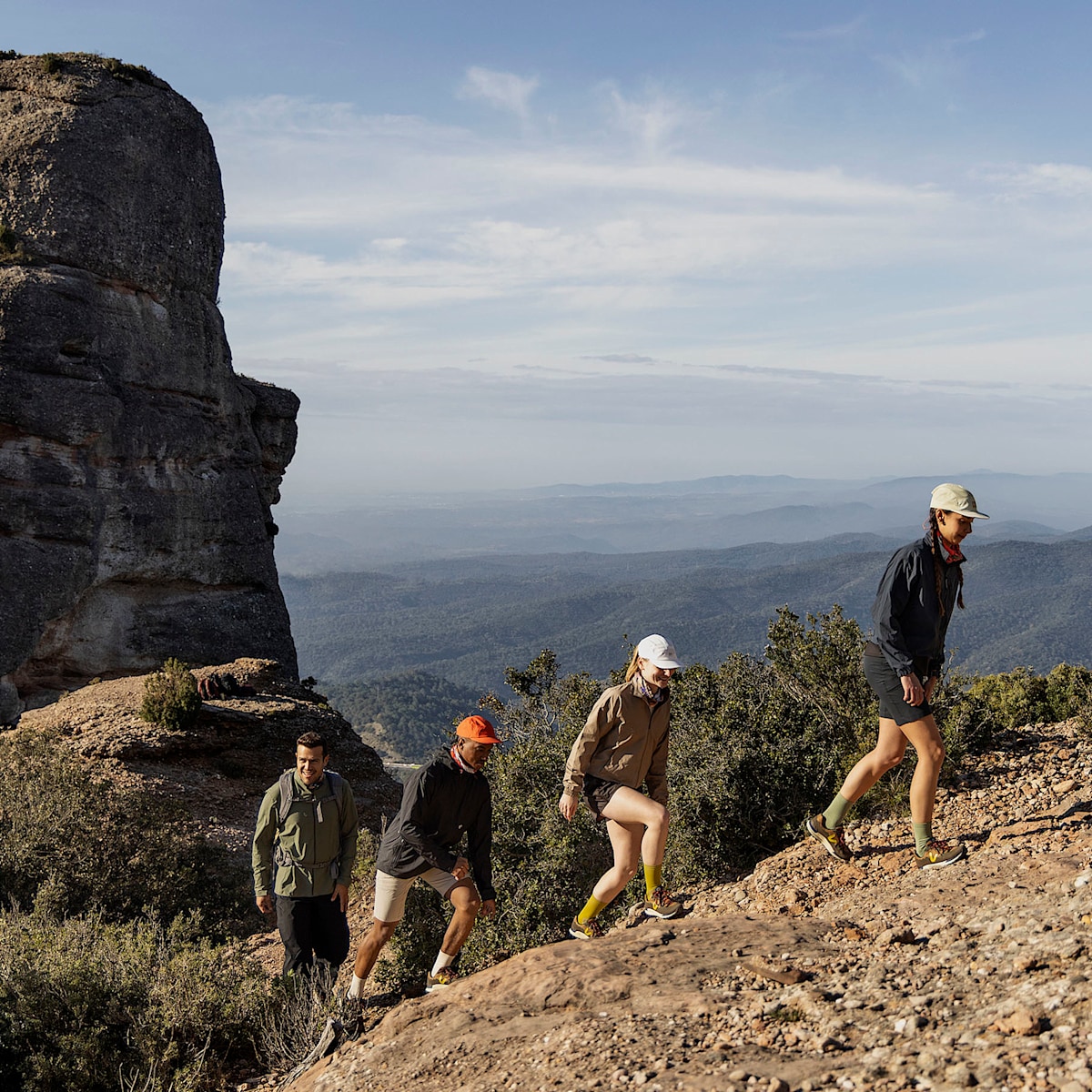 FITZ ROY TREK-SHELL VEJA X BUFF® TERRA LIQUOR - Image 7